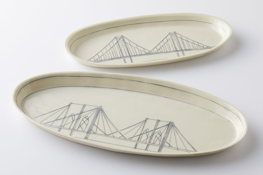top to bottom: large golden gate bridge, extra large brooklyn bridge