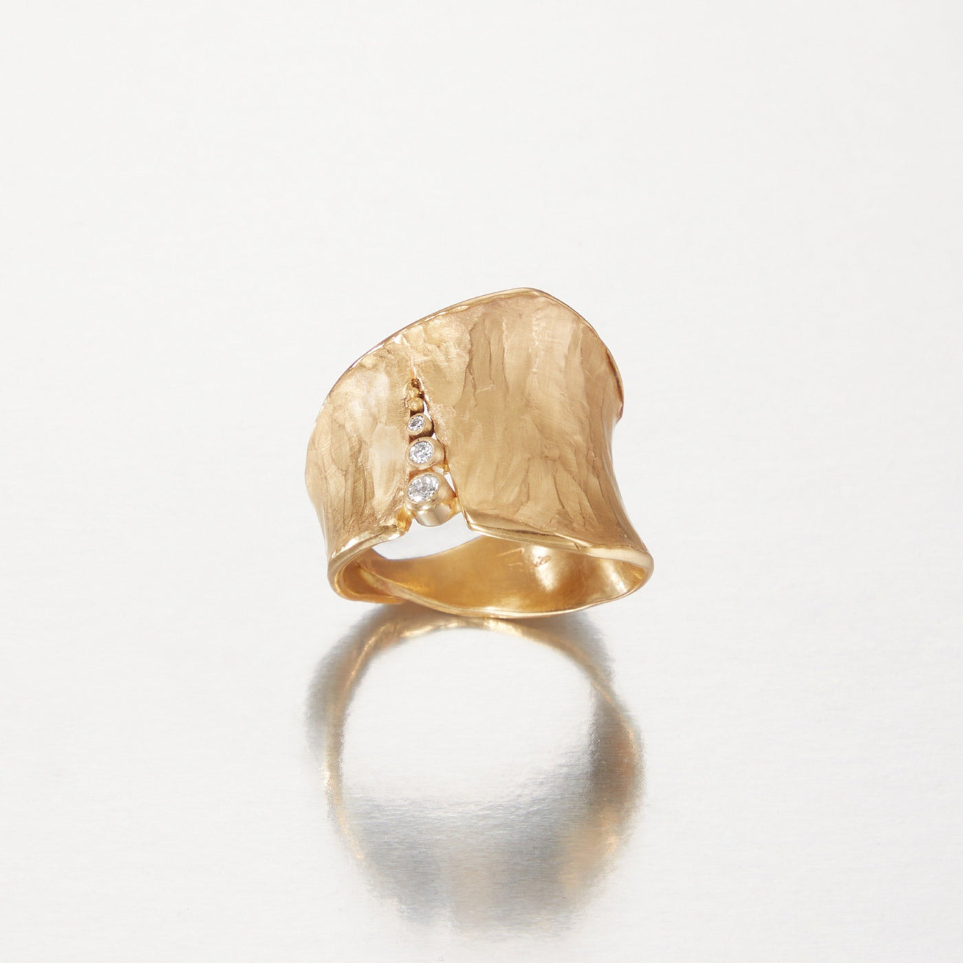 Cleaved Ring