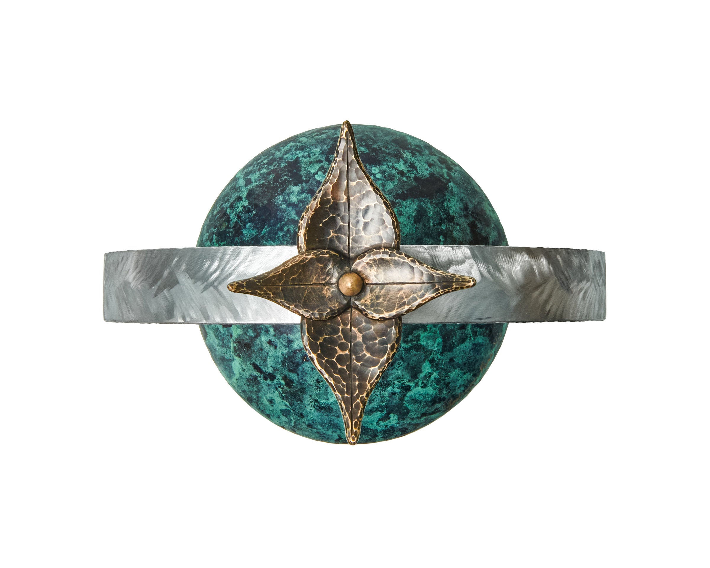Encompassing a Lotus
