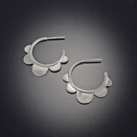 Scallop Hoops