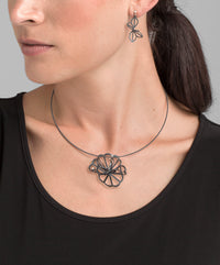 Medium Anise Fold Earrings