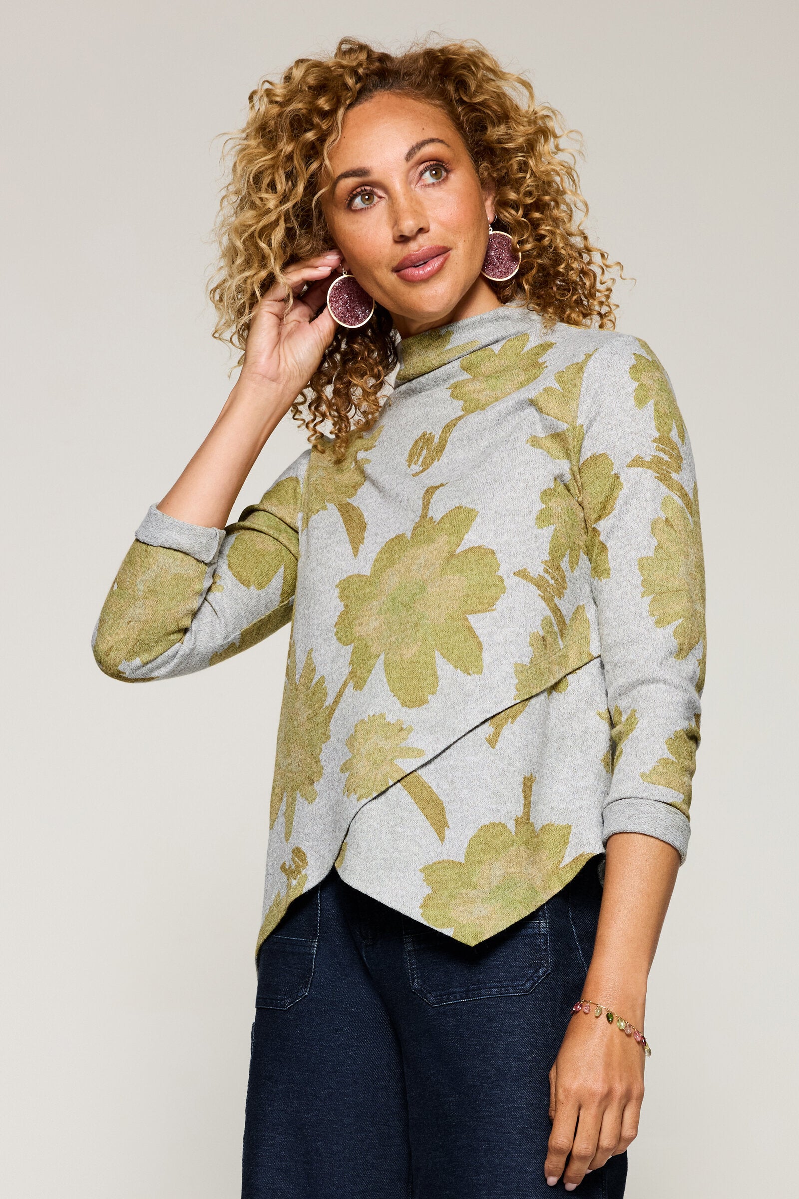 Gold Shadow Floral