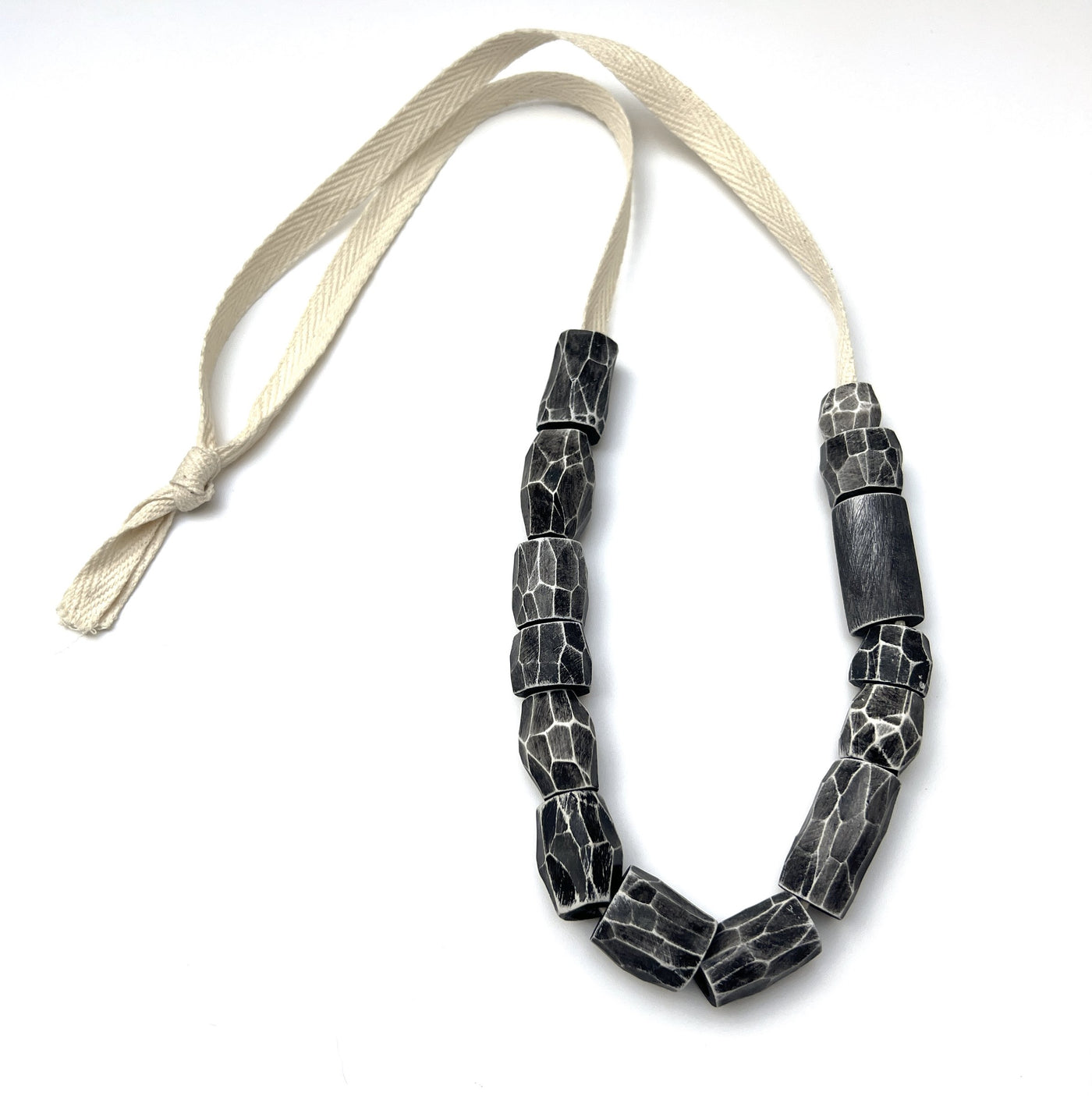 Faceted Big Beads Necklace