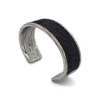 Inversa Lionfish Damascus Steel Cuff