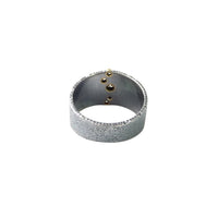 Dahlia Pattern Band with 5 Diamonds