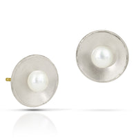 White Pearl, Large, 18k Gold Posts