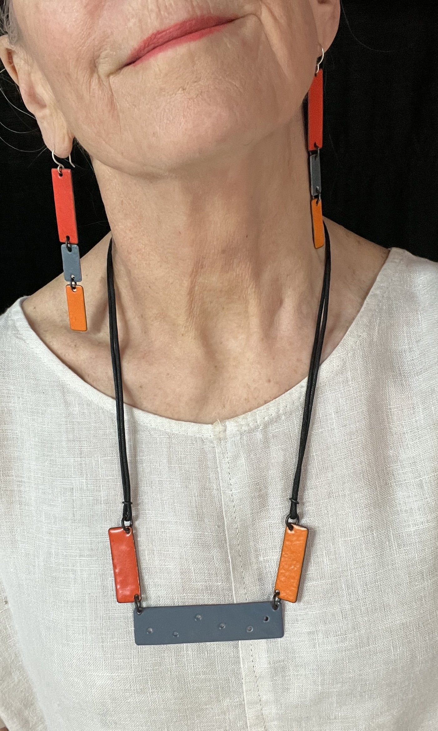 Red/Orange/Gray