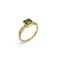 Emerald Westport Ring