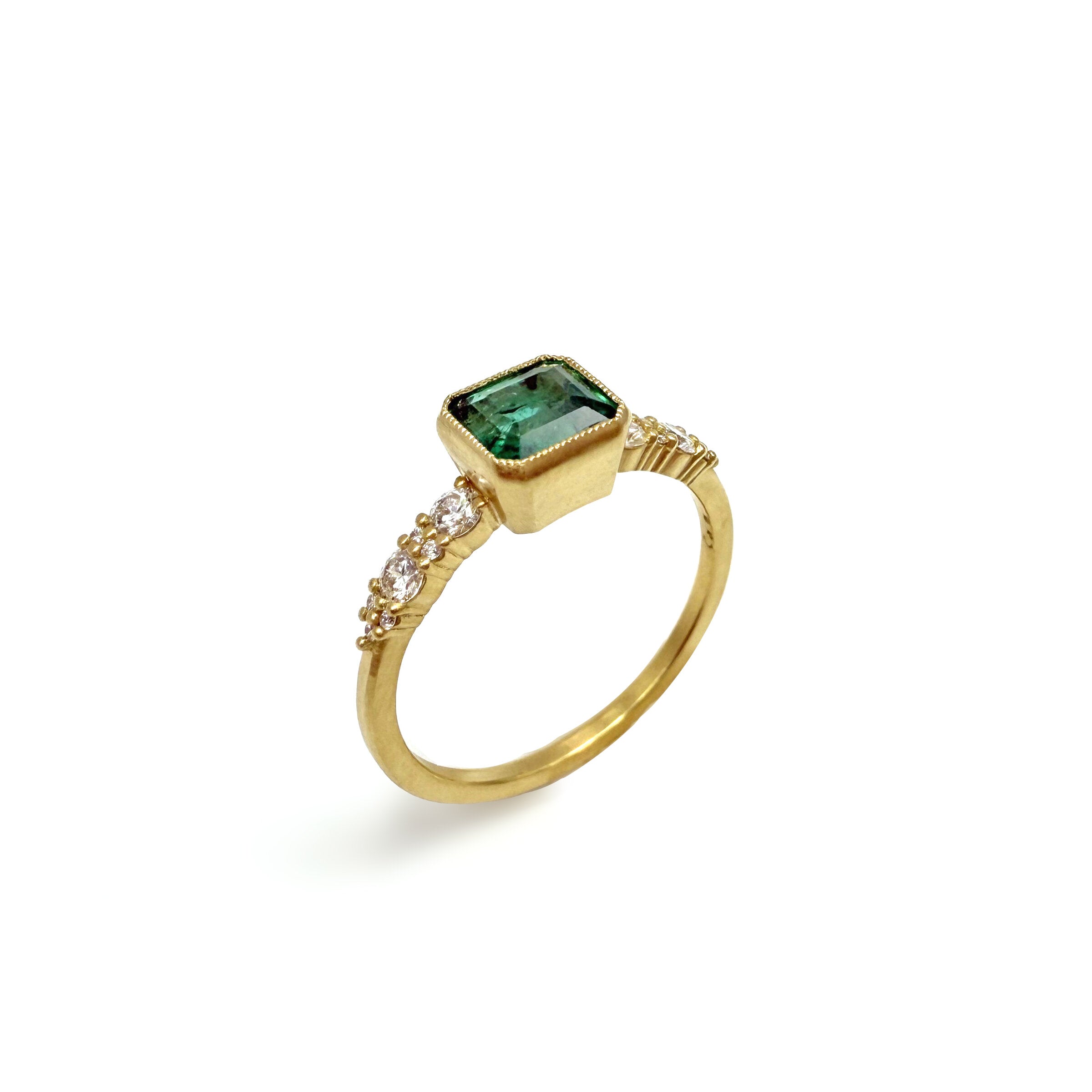 Emerald Westport Ring
