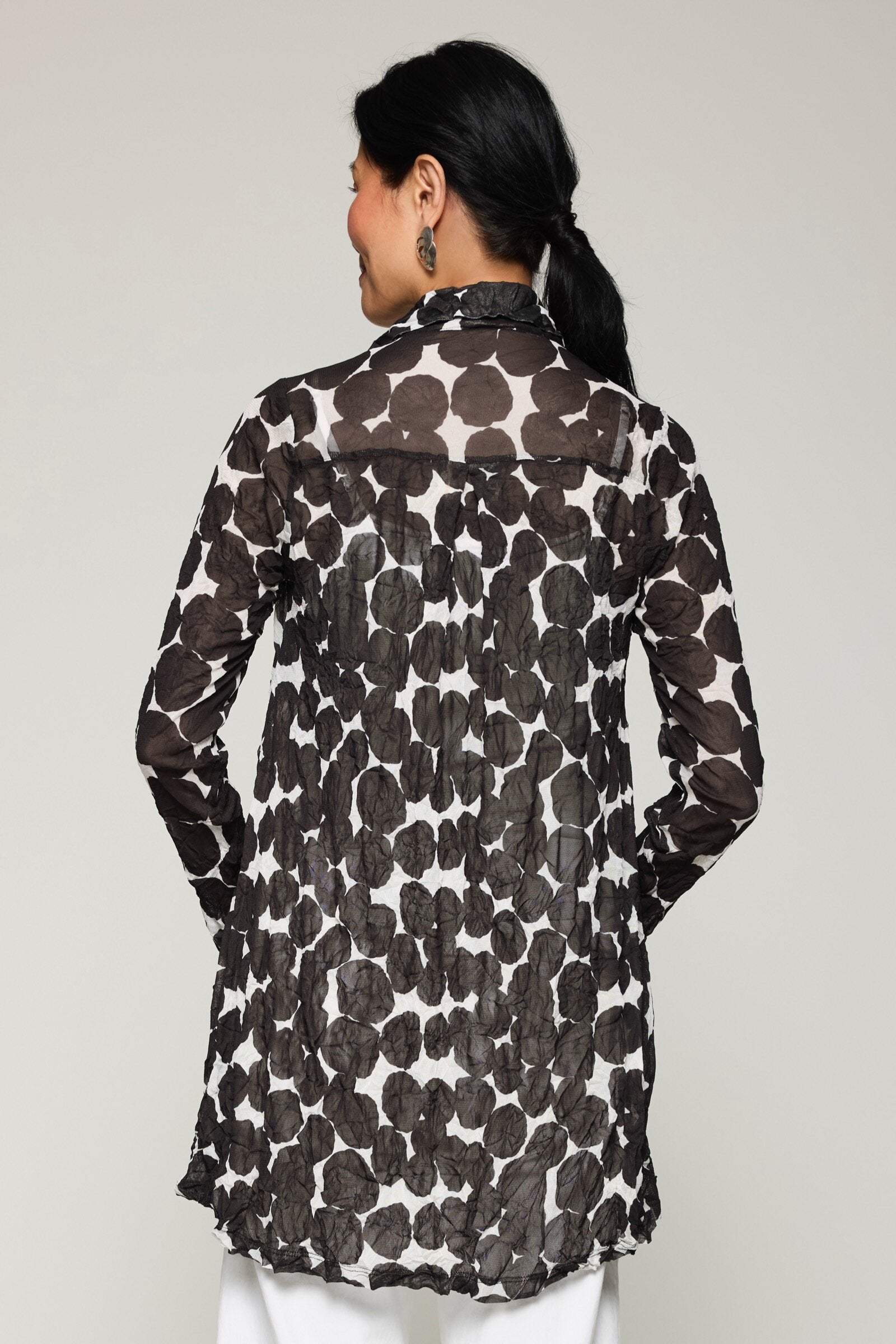 Black/White Dot