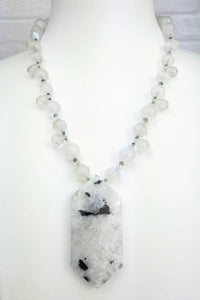 Belle Necklace