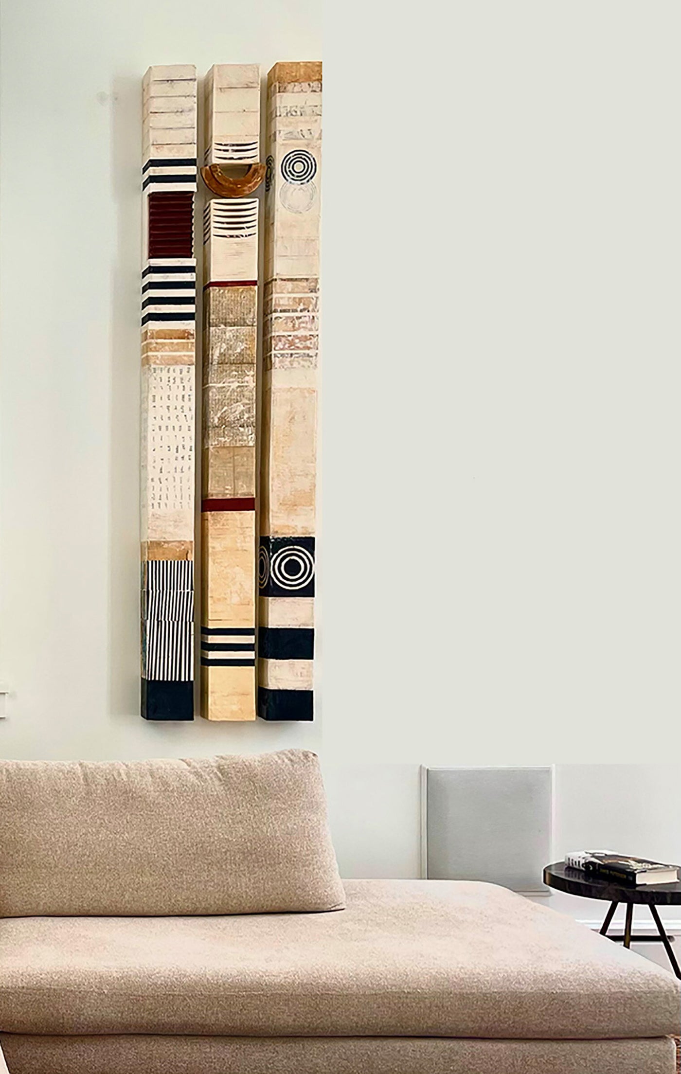 Wall Column 4