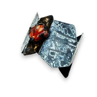Hazama Cuff
