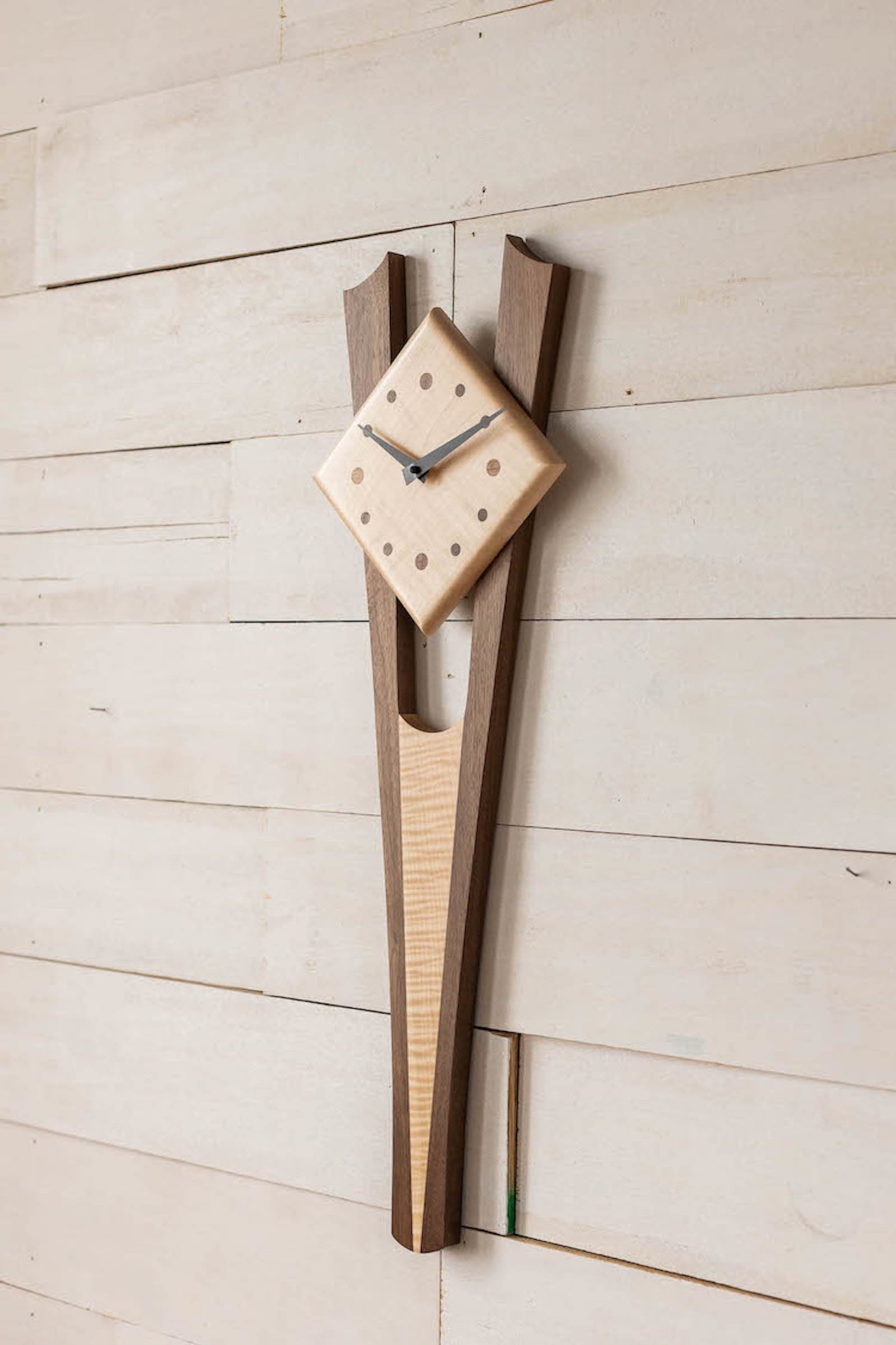 Vee Clock
