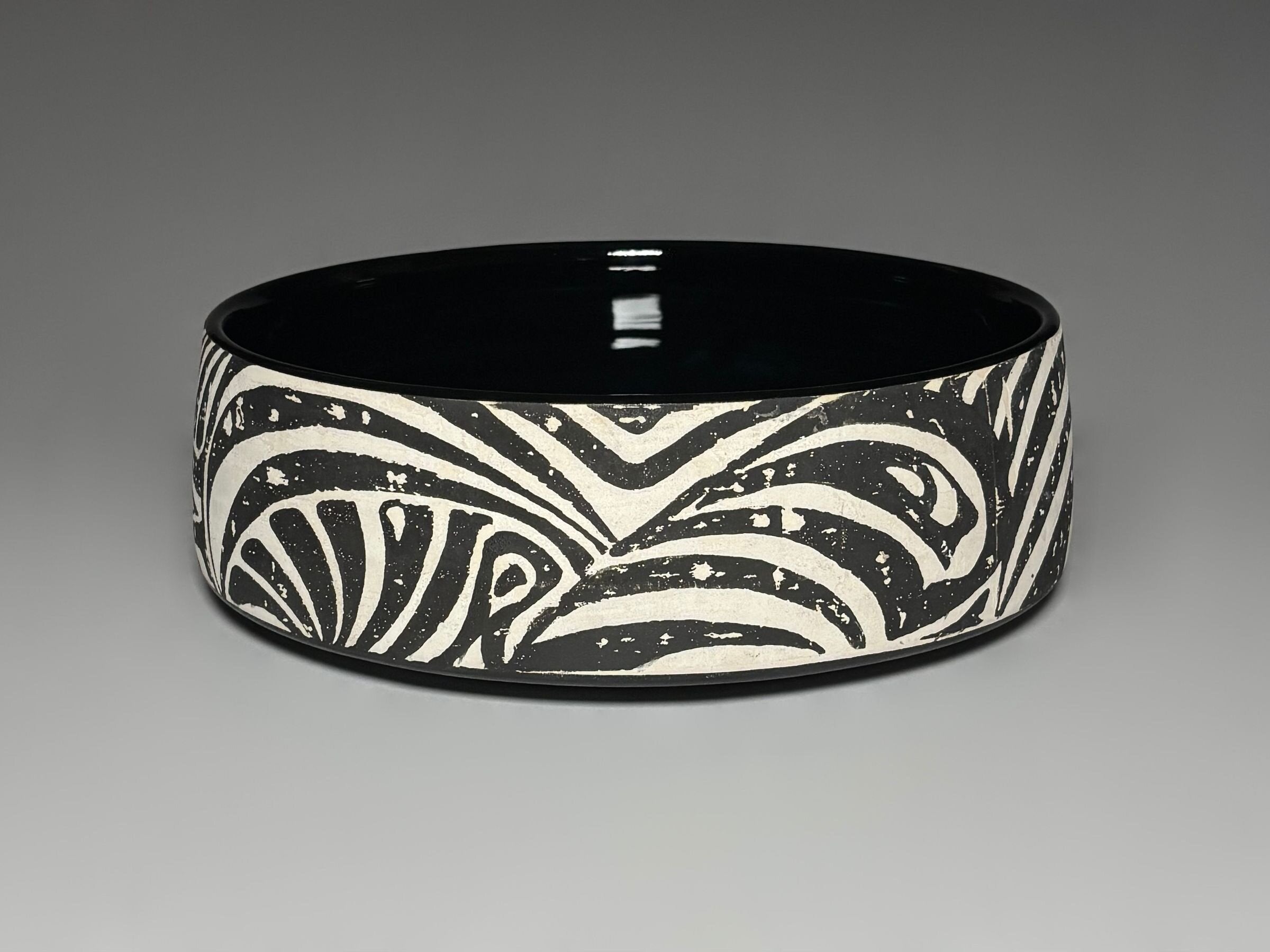 Zebra Swirl Stripe Bowl