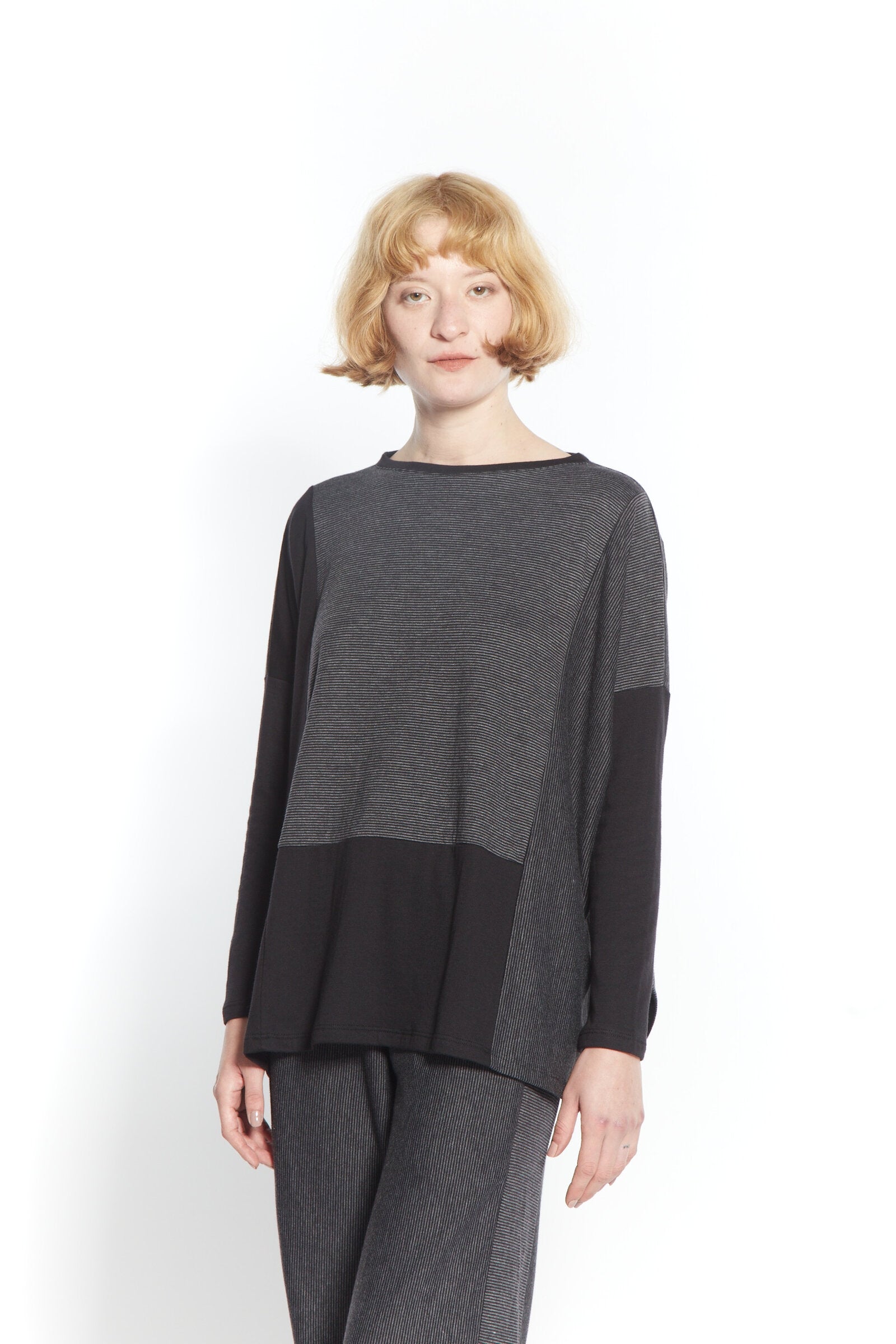 Gray/Black Stripe