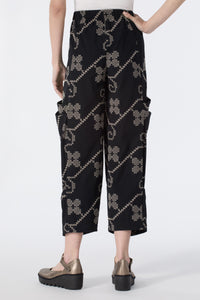 Embroidered Getaway Pant