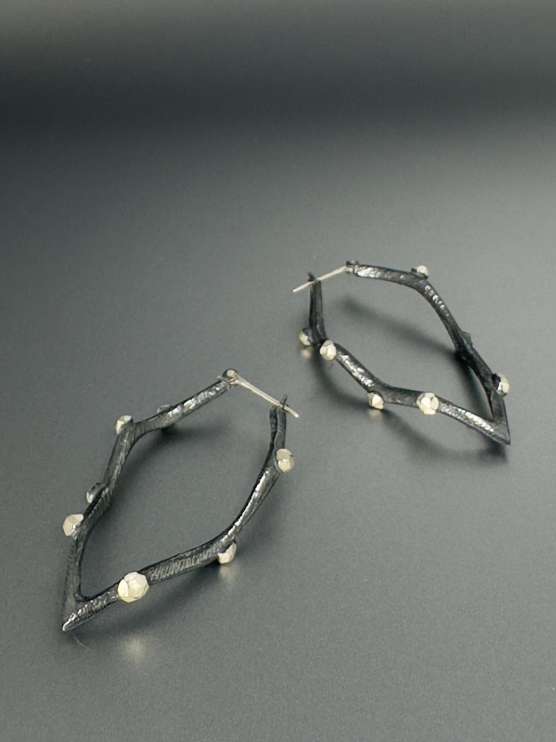 Zigzag Facet Earrings