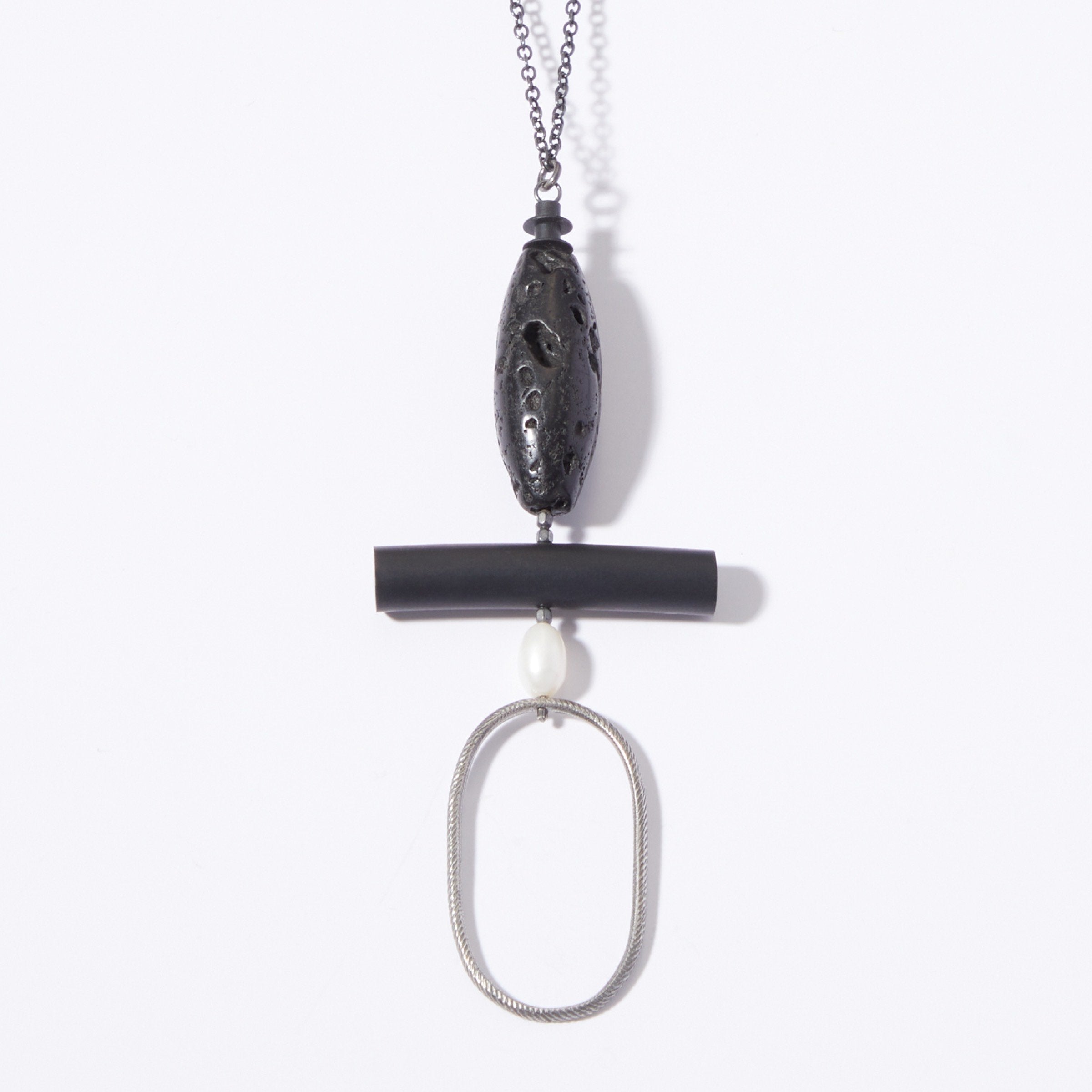 Oval and Black Stone Necklace