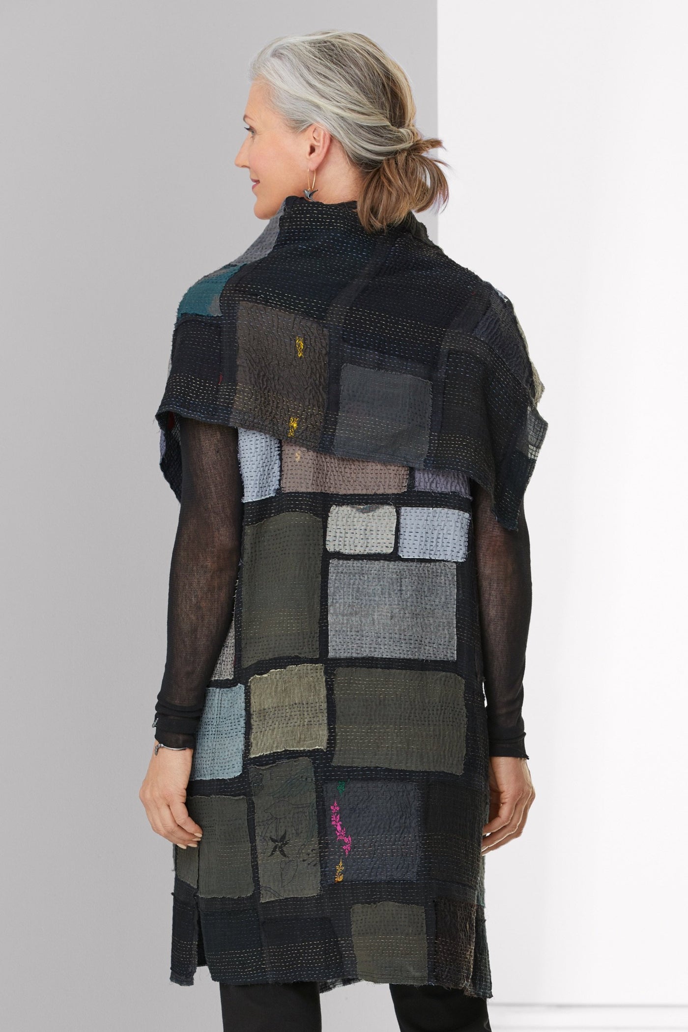 grays, side 1, back view