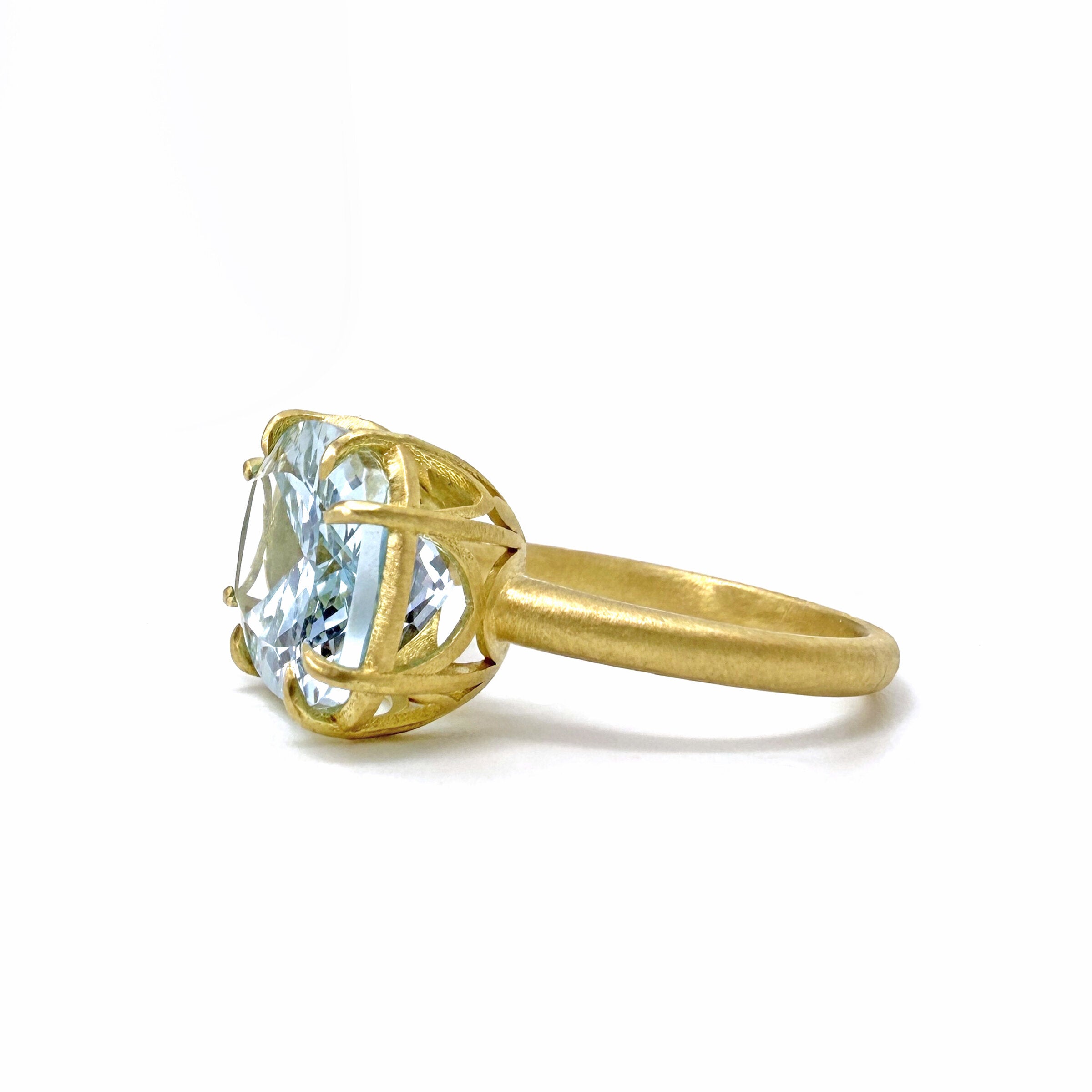 Cushion-Cut Aquamarine Aqueduct Ring