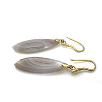 Agate Dancing Earrings