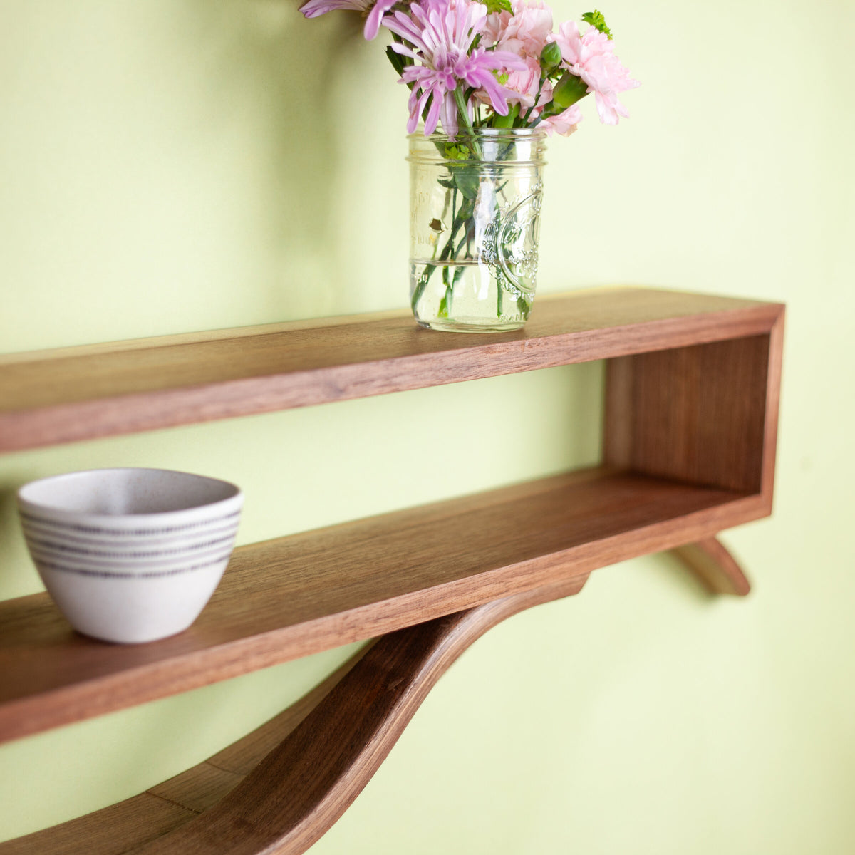 Flourish Floating Case