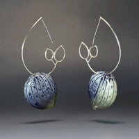 Soft Petals Earrings