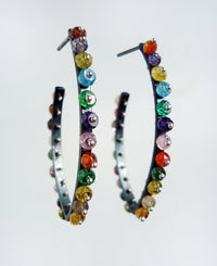 Canoe Hoops with Faceted Stone