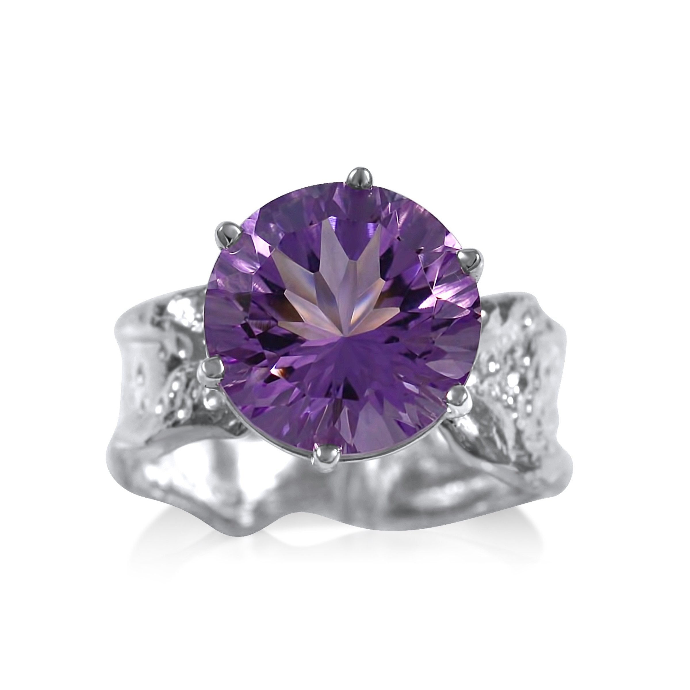 Lily Burst in Amethyst