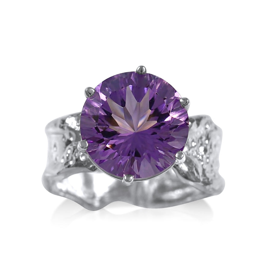 Lily Burst in Amethyst