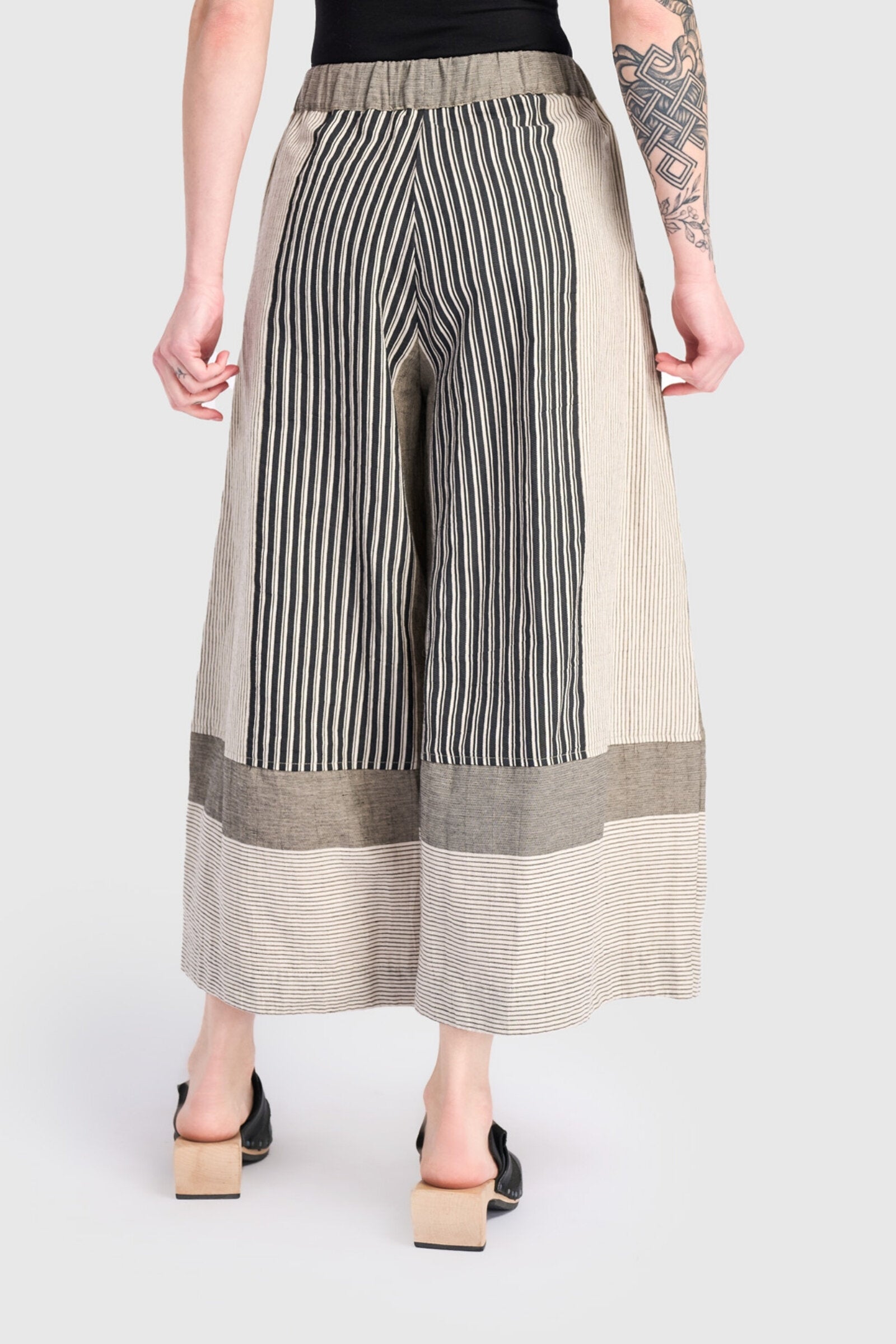 Sand Stripes