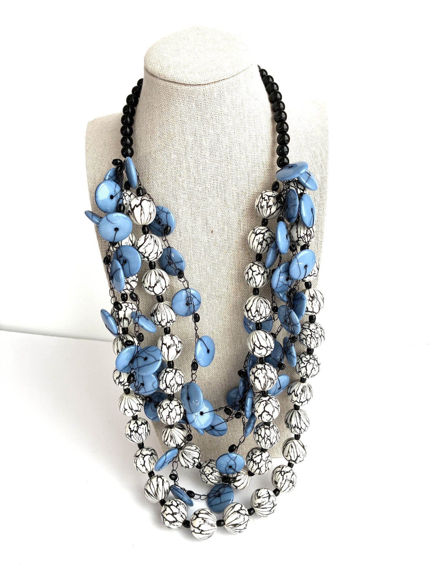 Line Drawing Necklace