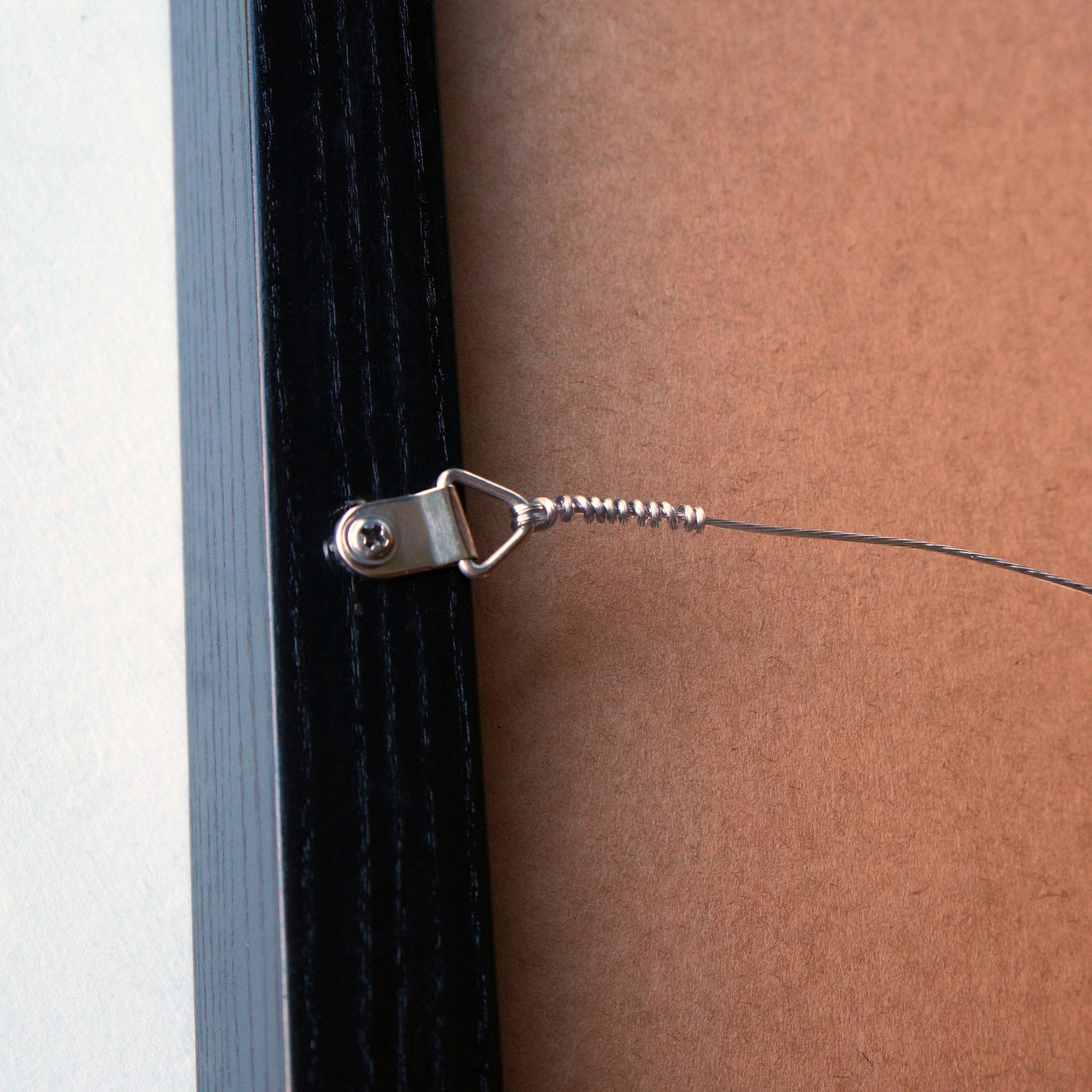 Backing hanging mechanism. 