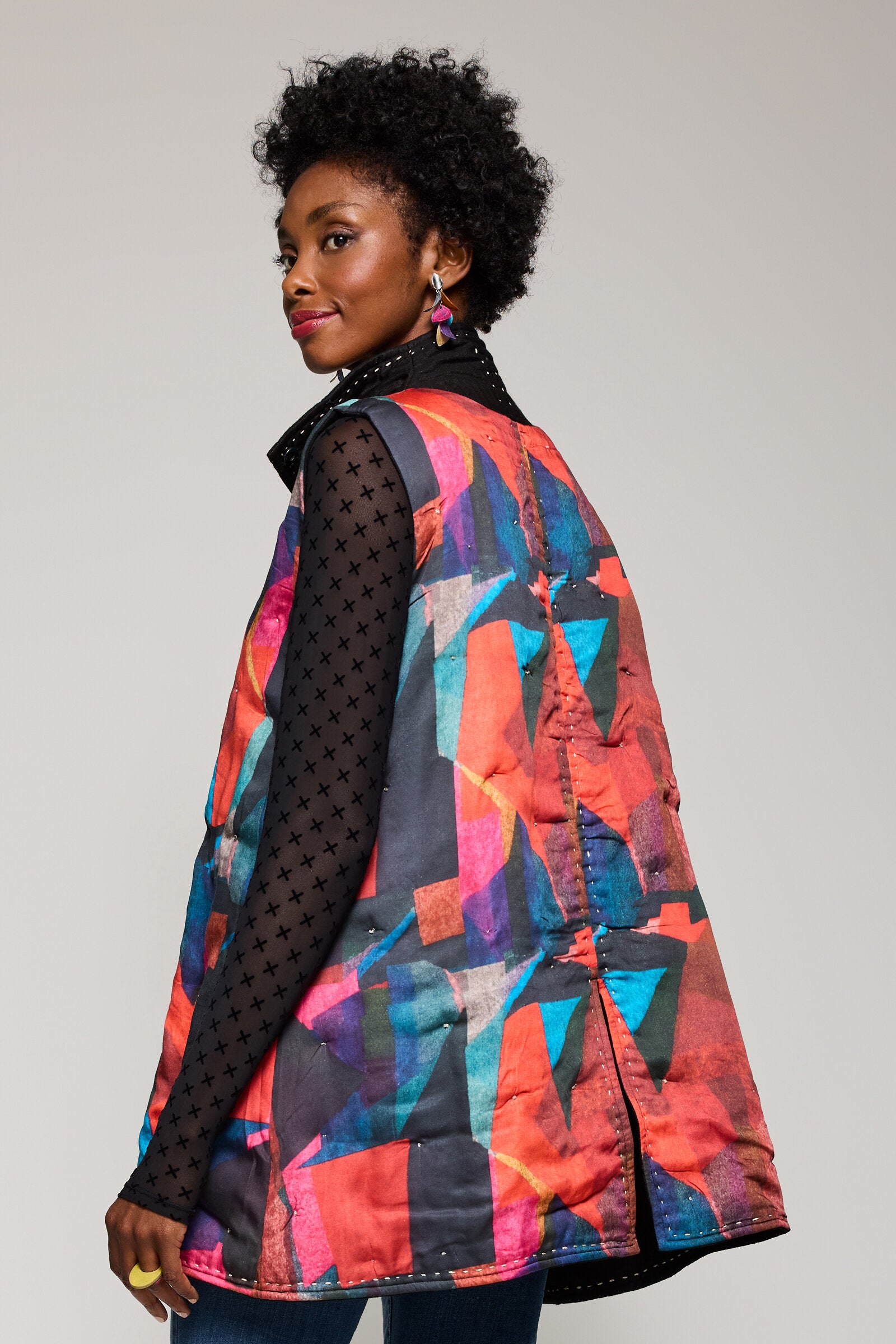 【Euro Vintage】Studio Donegal multi vest Euro Vintage】Studio Donegal multi vest 1970 Studio Donegal