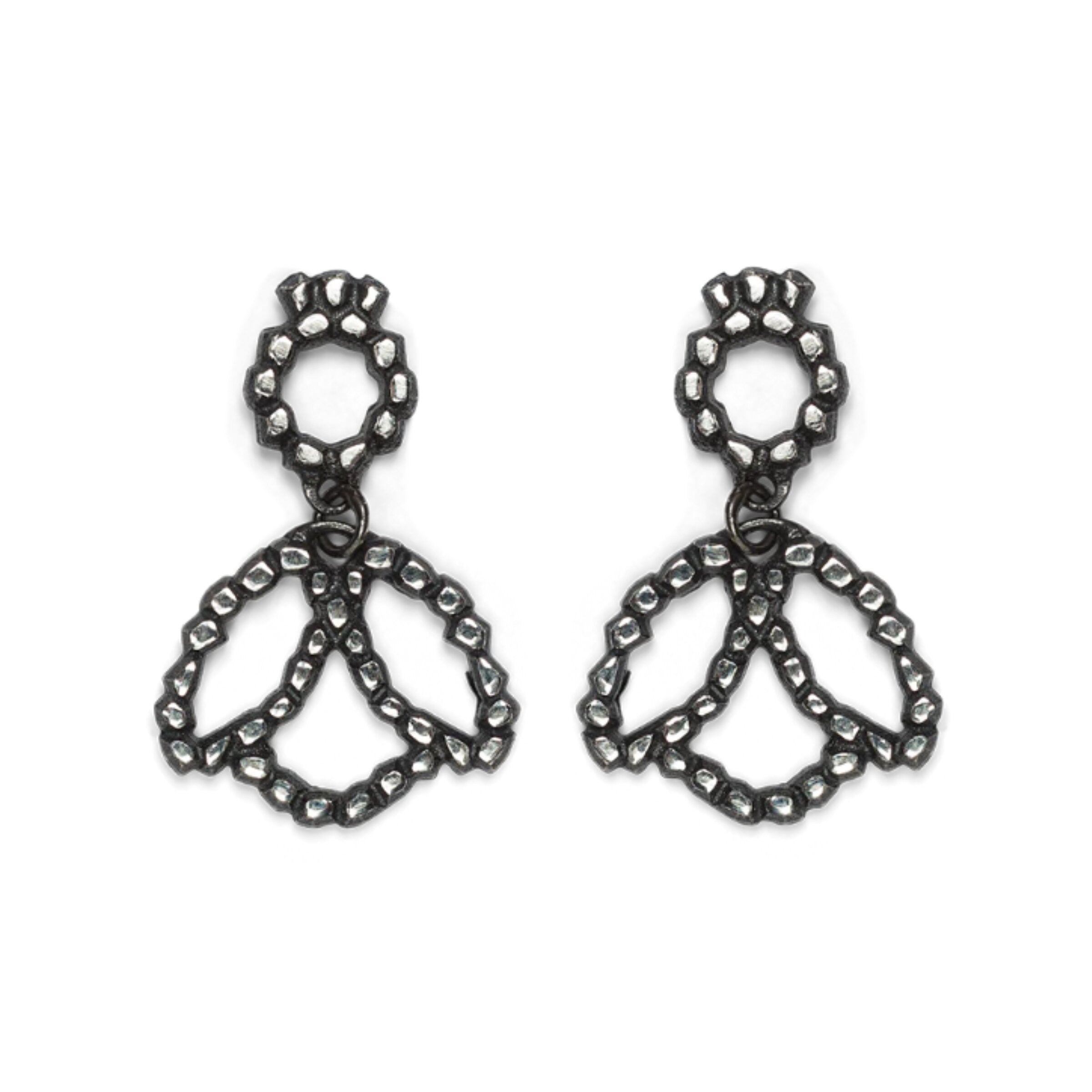 Victoria Trefoil Drop Earrings
