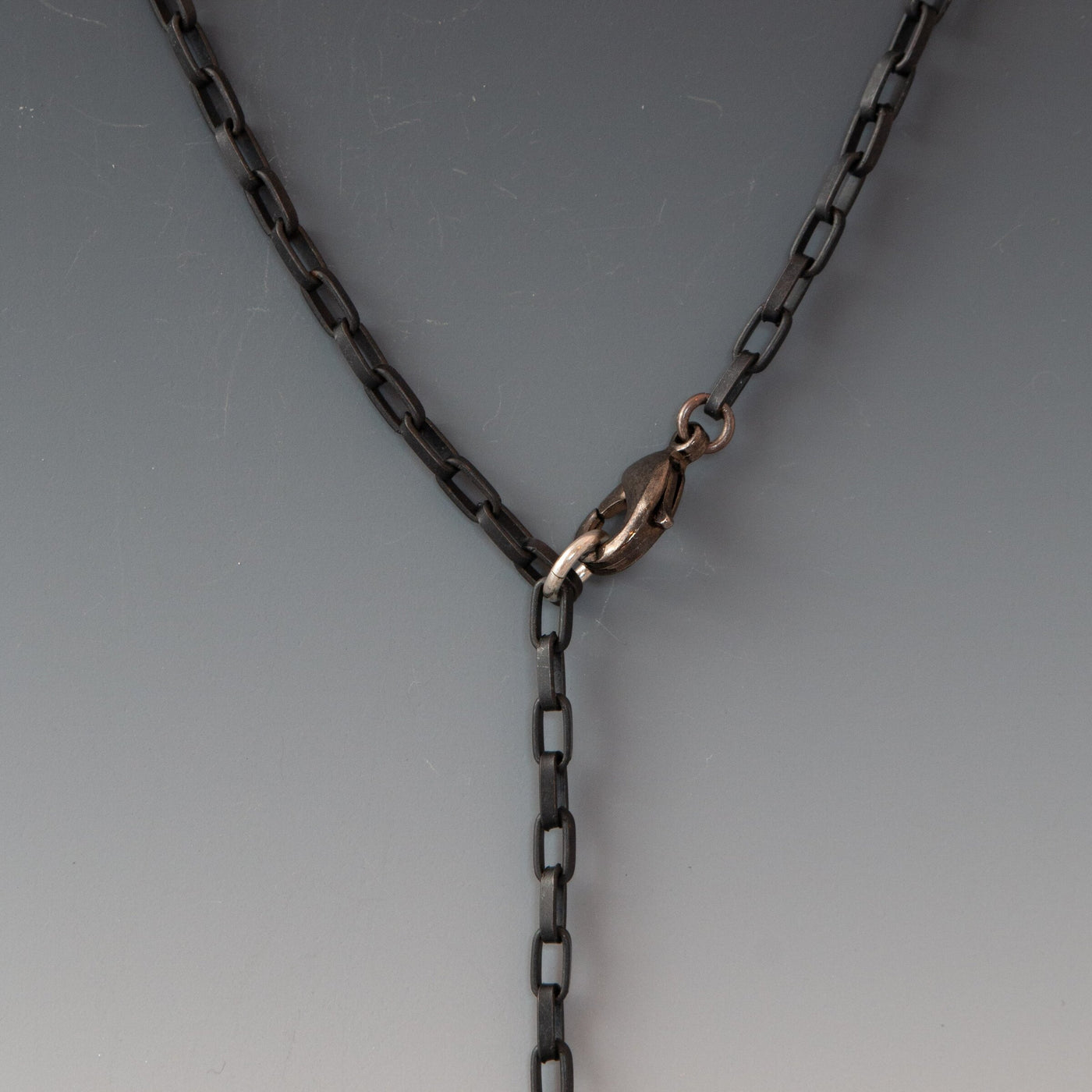 Red Square-Circle Frame Necklace