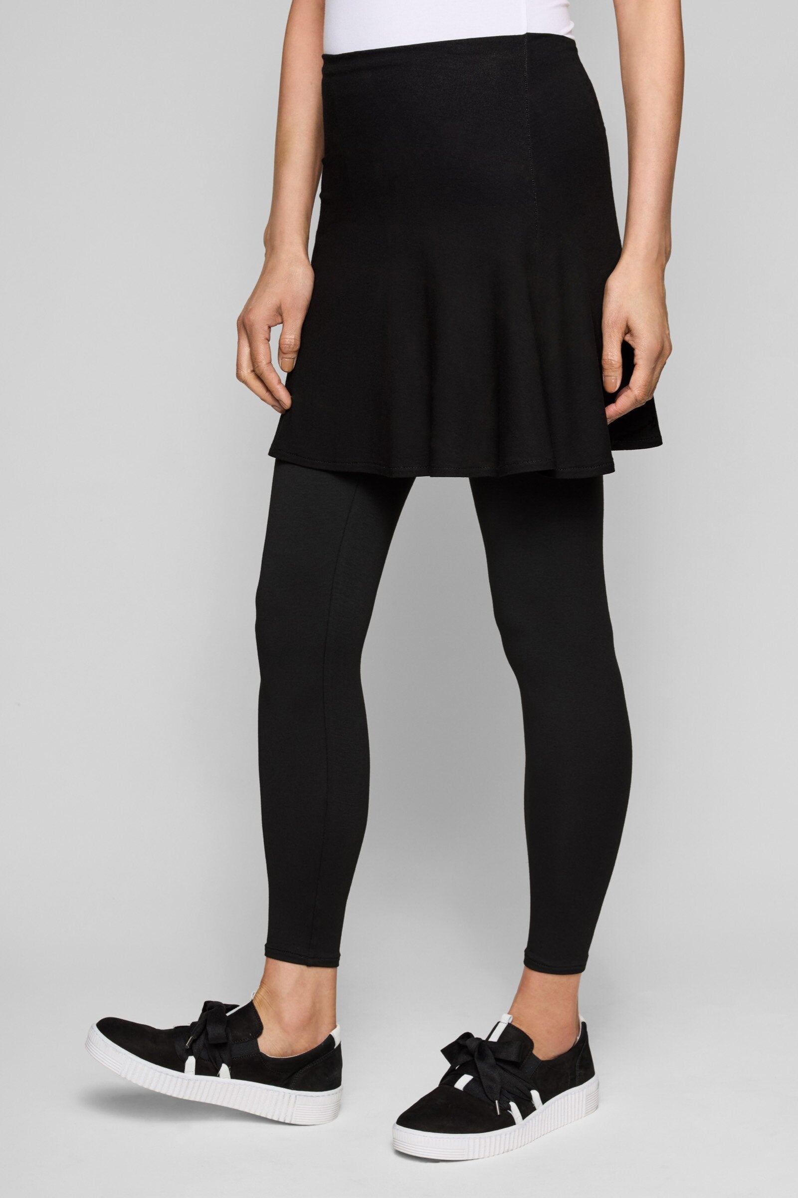 Sassy Skirted Leggings · Artful Home