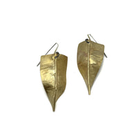 Shield Earrings No. 3896