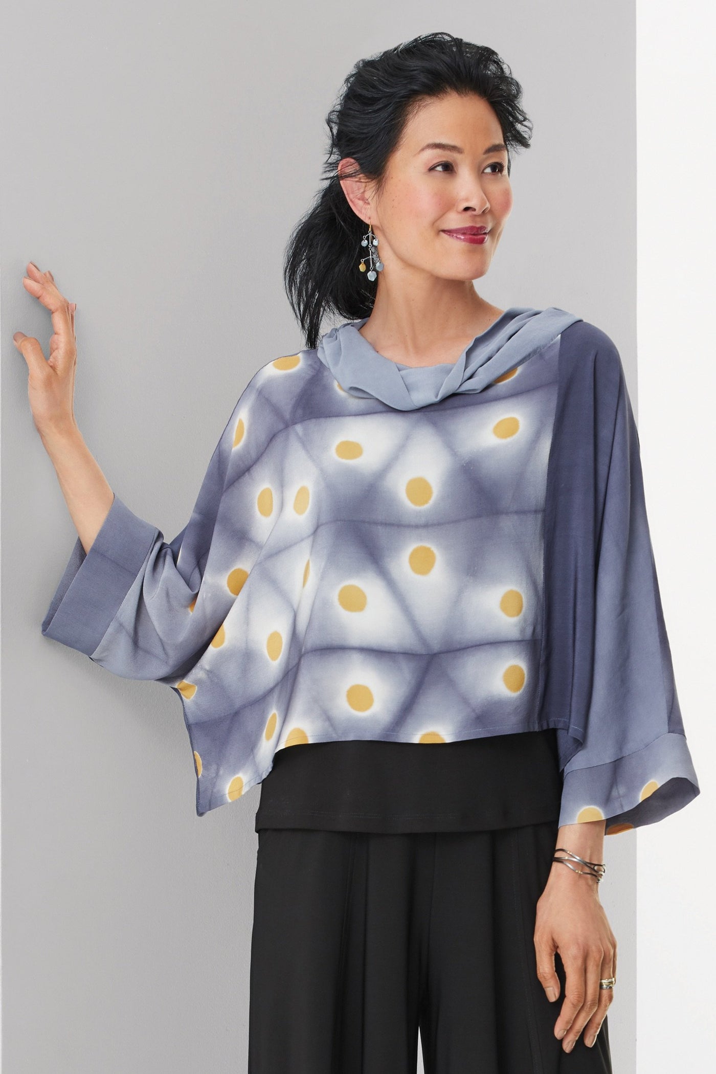 chambray/gold dot