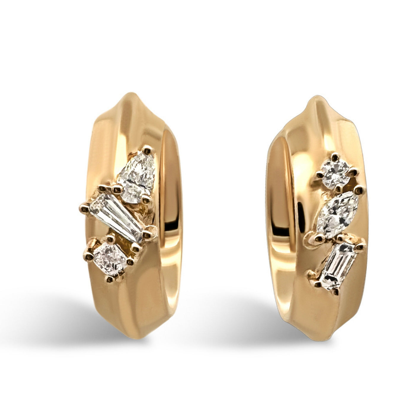 Trellis Knife Edge Huggie Earrings