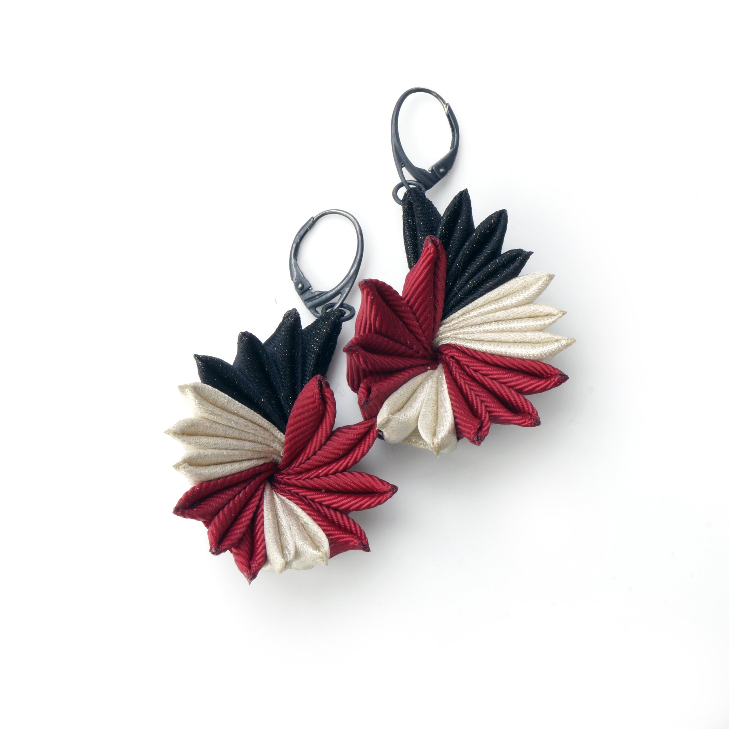 Red/Black/White