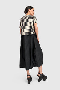 Black/Stripes