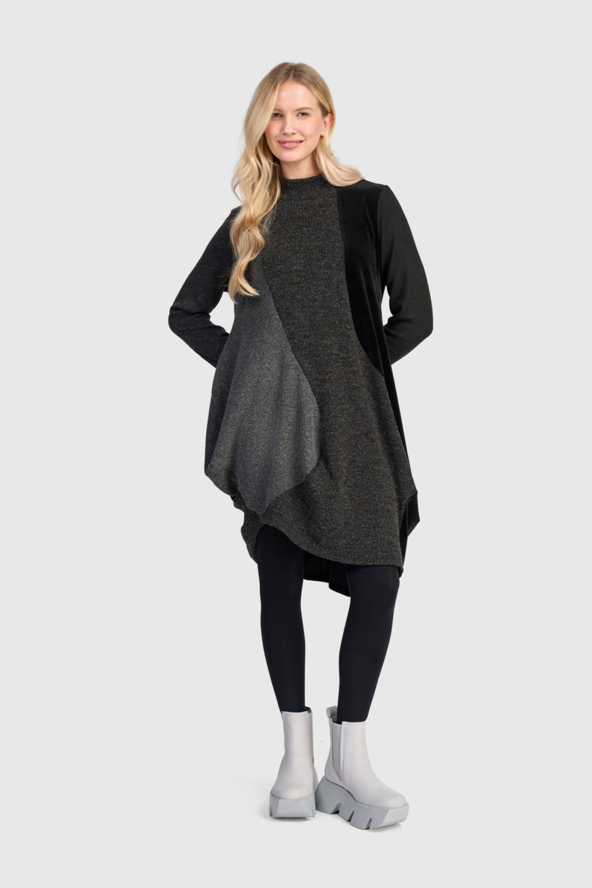 Myr Dress