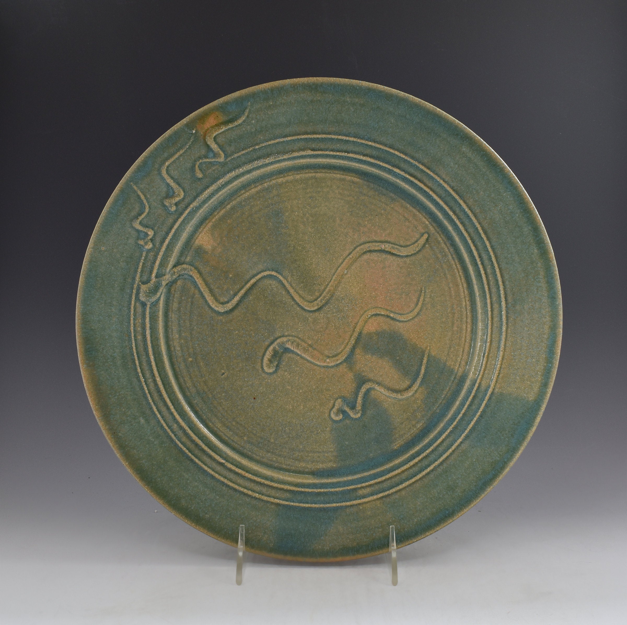Slip Trailed Green Plate