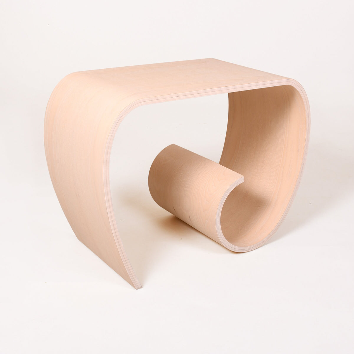 Apple Table