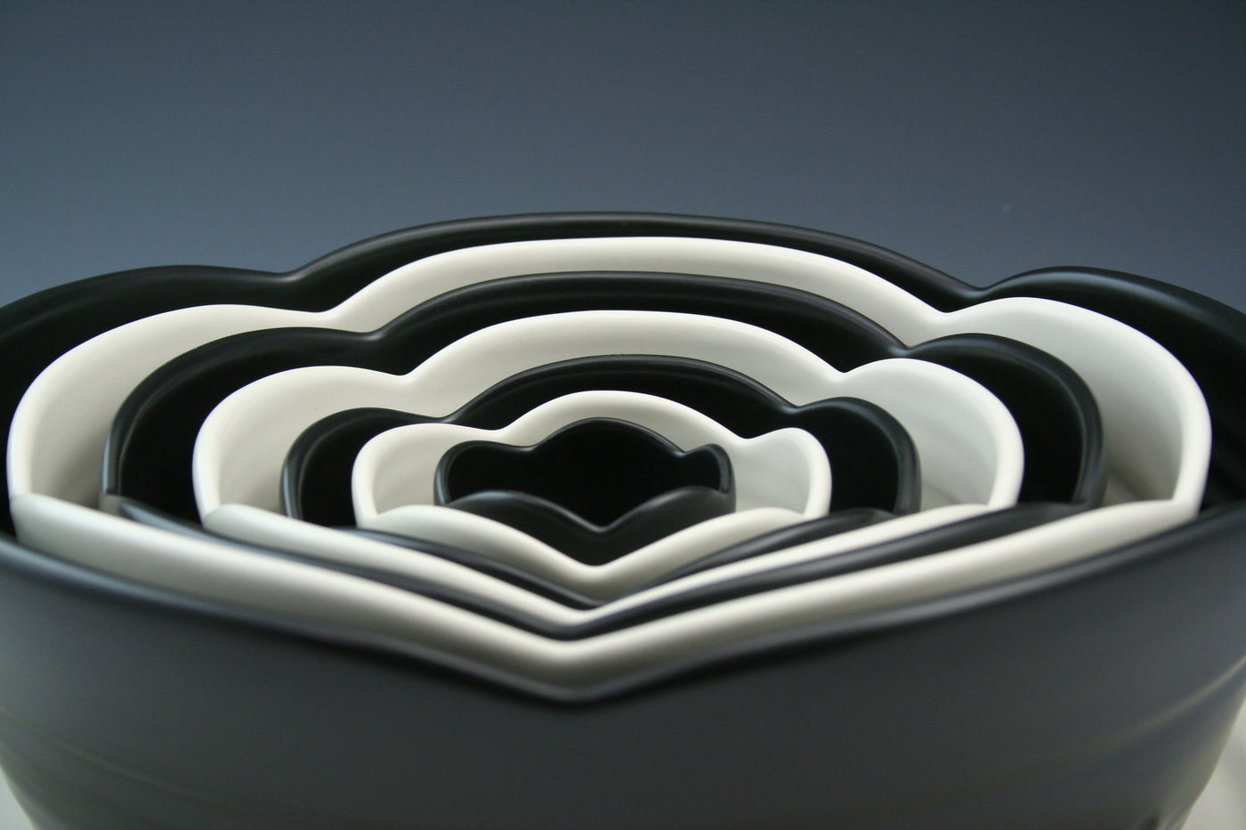 Tuxedo Nesting Bowl Set