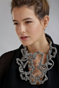 Twist & Shape Necklace