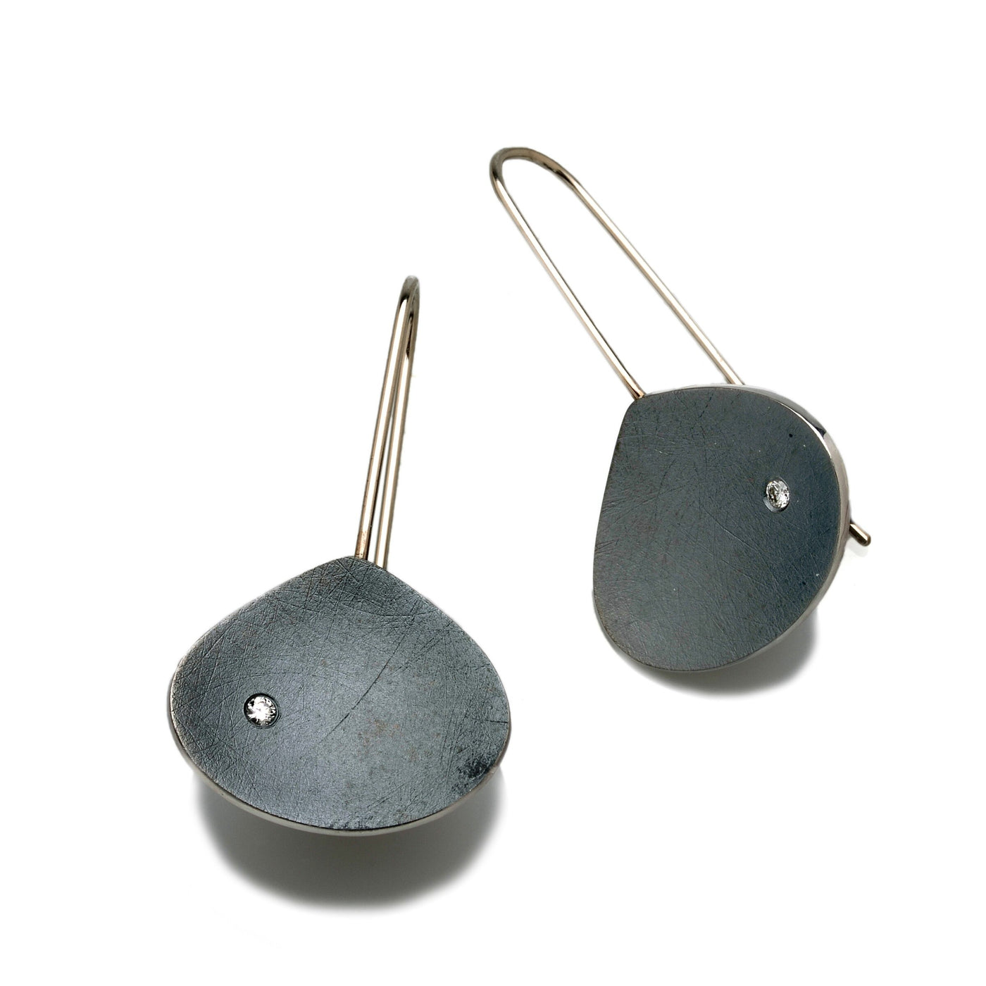 Diamond Kiss Earrings