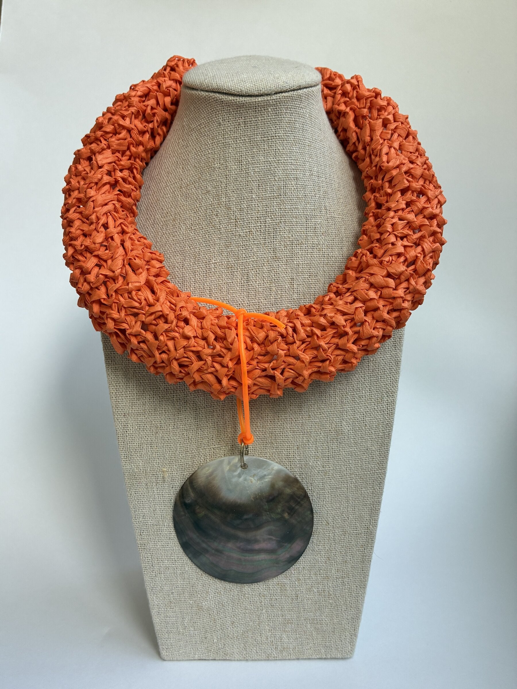 Raffia & Shell Choker